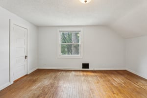 Portage Rd-S0808-027.jpg