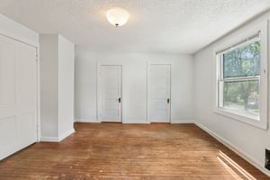 Portage Rd-S0808-029.jpg