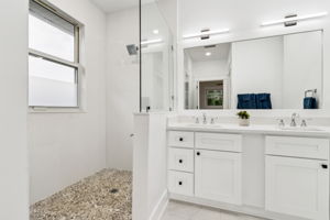 Downstairs Guest Suite