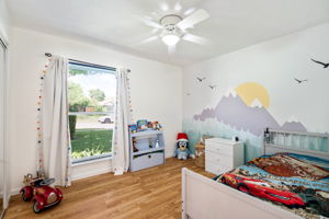  Photo 47