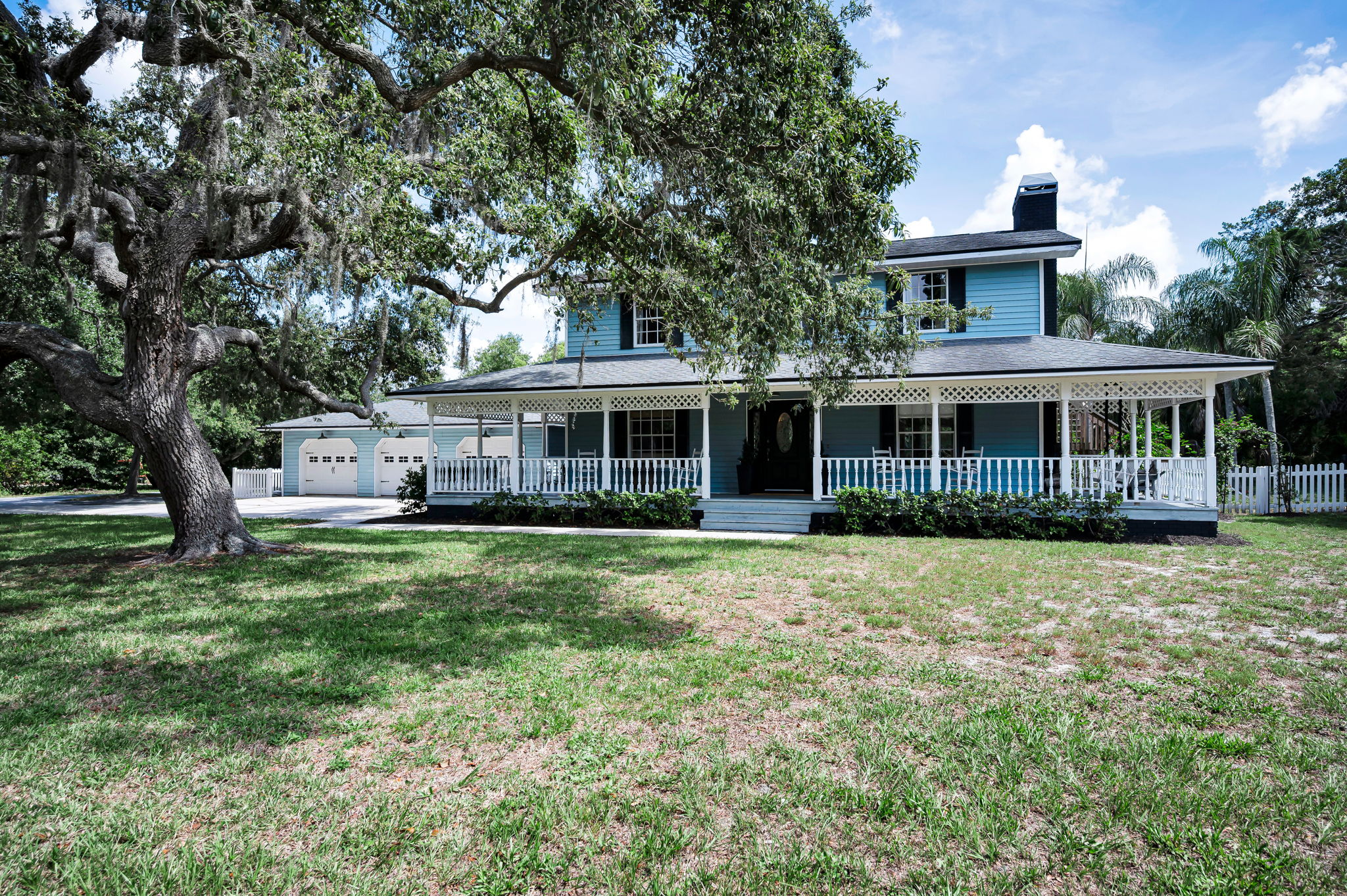 Front Exterior7
