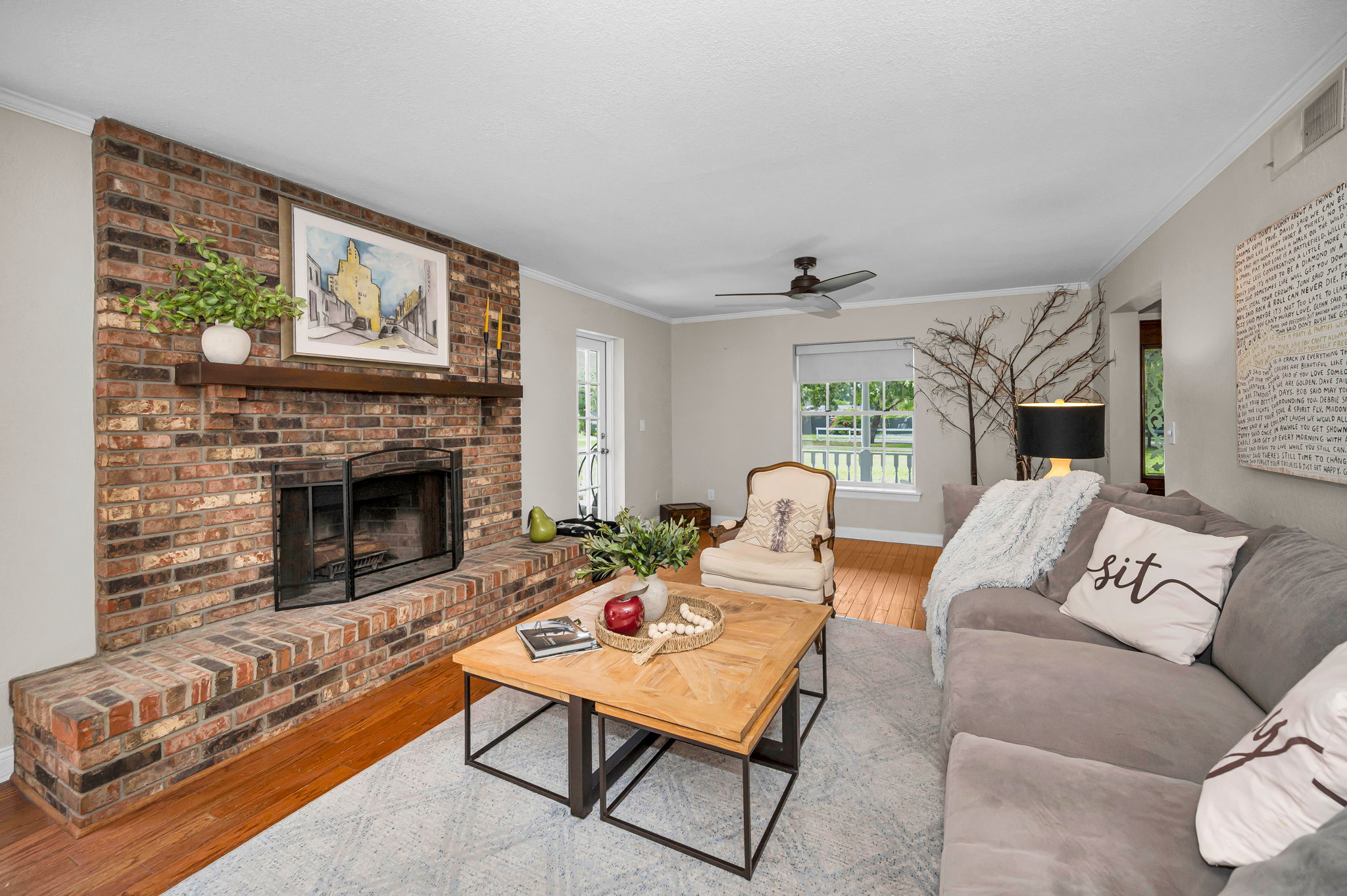 Family Room4
