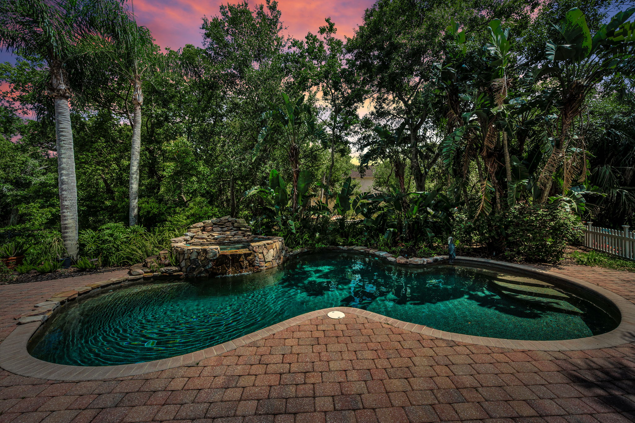 Pool2