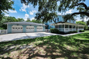 Front Exterior6