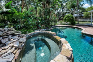 Pool8