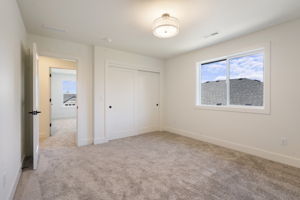  Photo 47