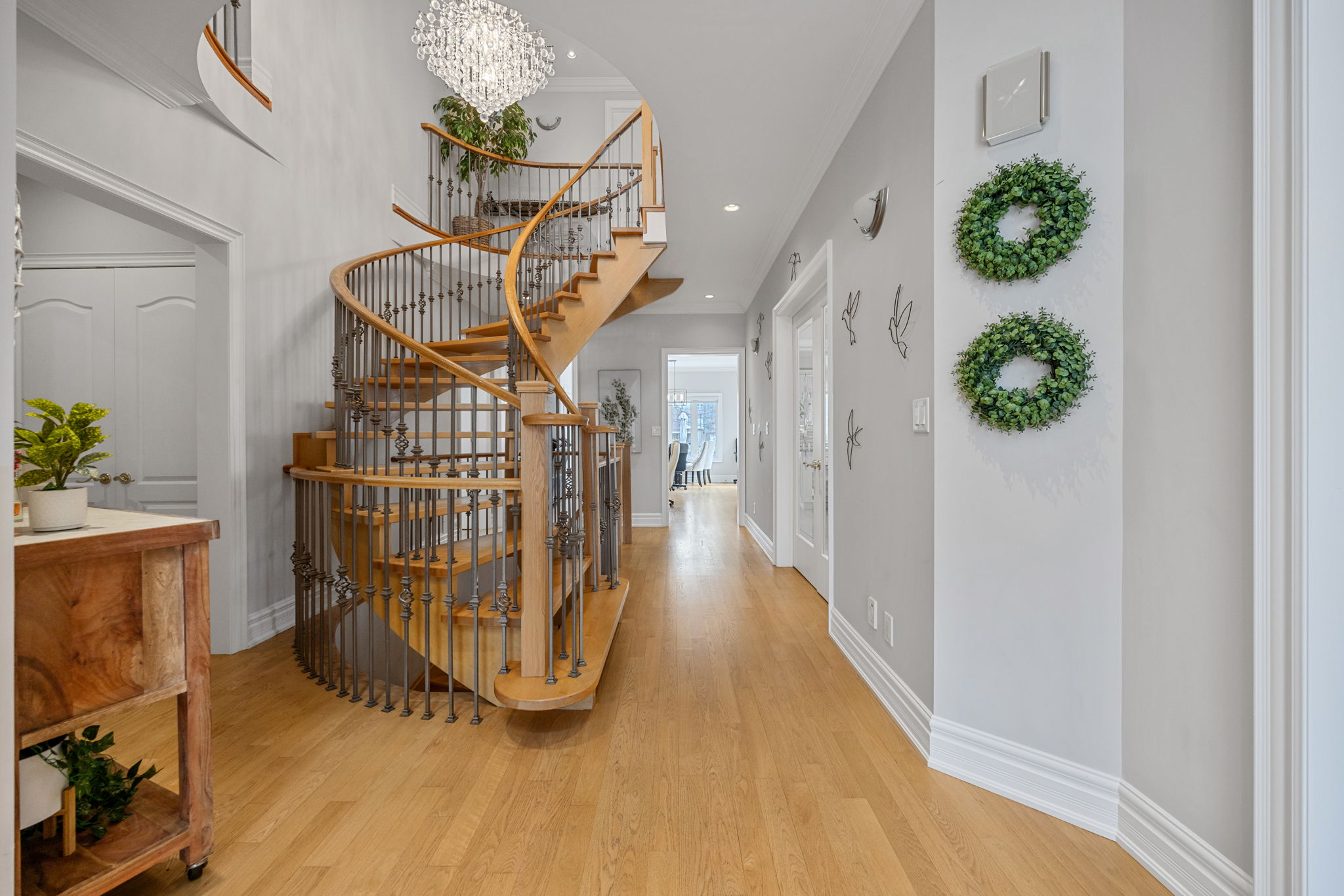 Mississauga property showcase — delivered property photograph 2
