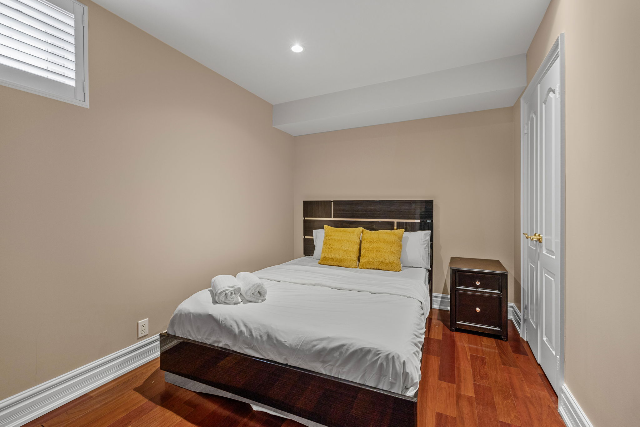 Mississauga property showcase — delivered property photograph 30