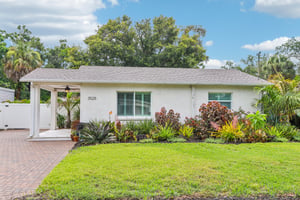 W Paul Ave-S2807-004.jpg