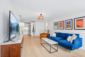 W Paul Ave-S2807-016.jpg