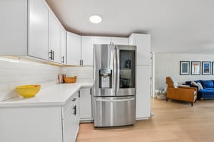 W Paul Ave-S2807-020.jpg