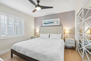 W Paul Ave-S2807-041.jpg
