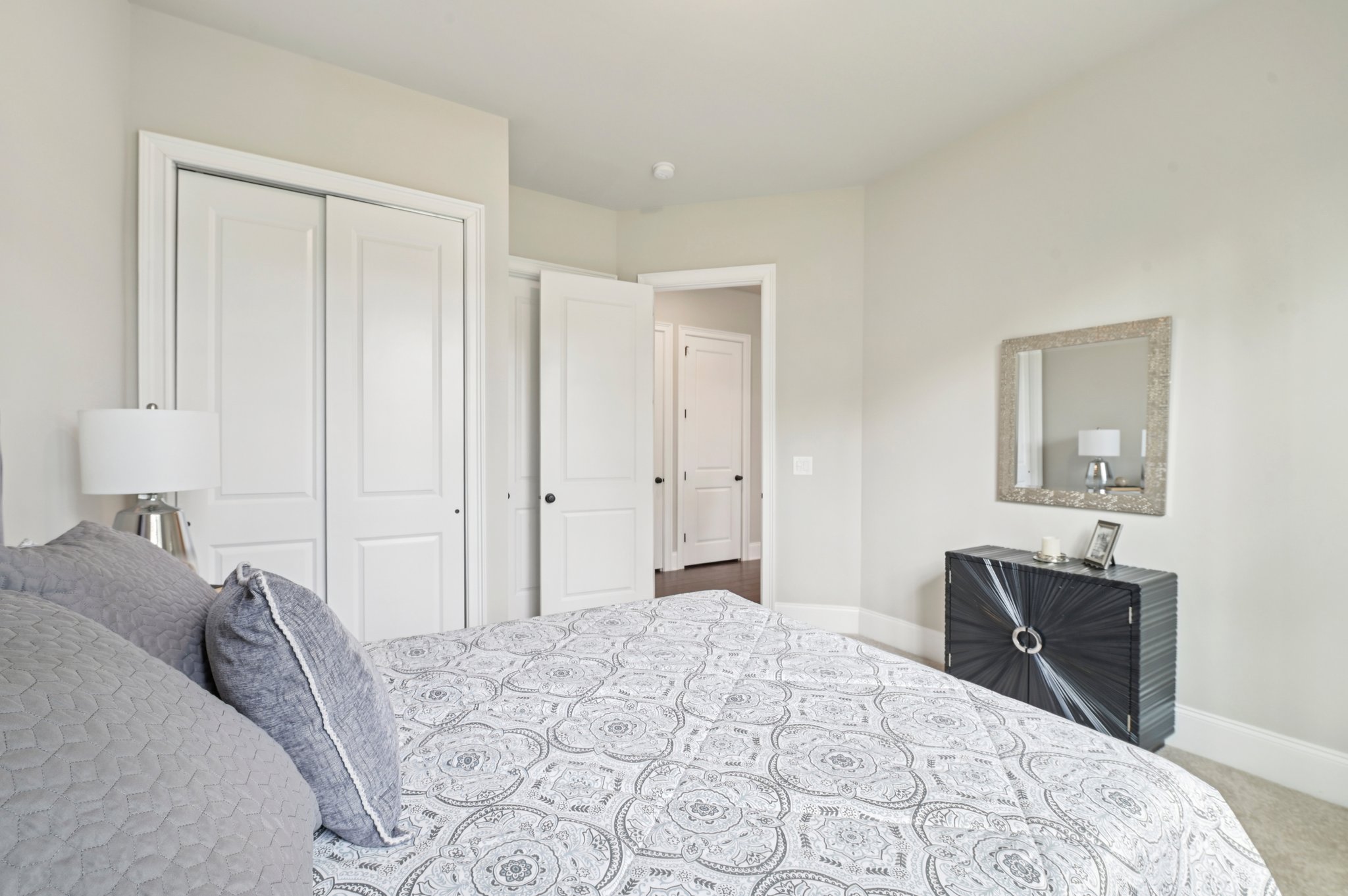Clifton Park Ct-S2108-027.jpg