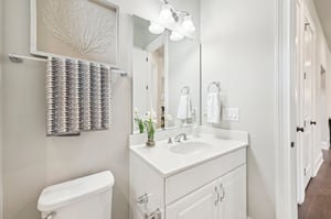 Clifton Park Ct-S2108-029.jpg