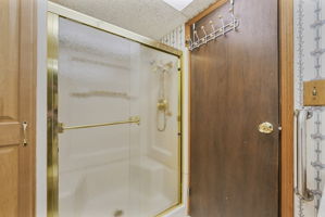  Photo 37