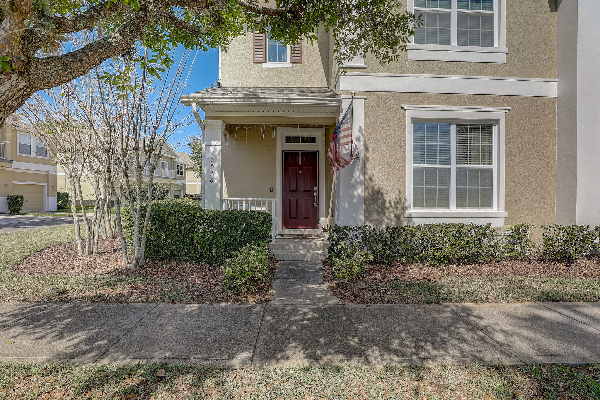 Sebastian Bridge Ln-002