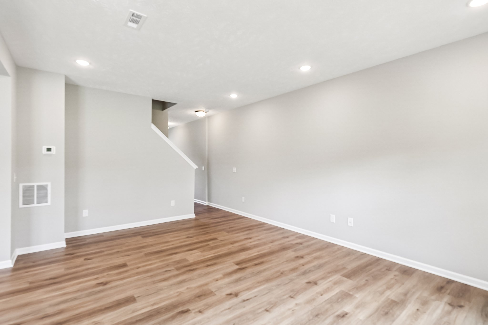 Alder Ave.-S0705-009.jpg