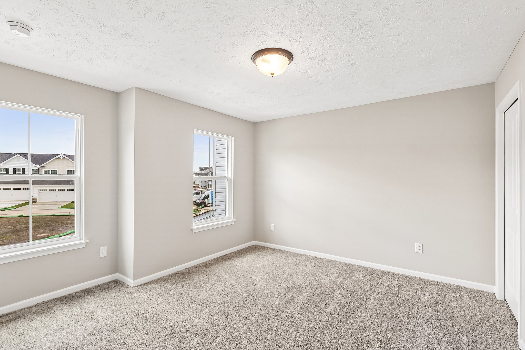 Alder Ave.-S0705-021.jpg