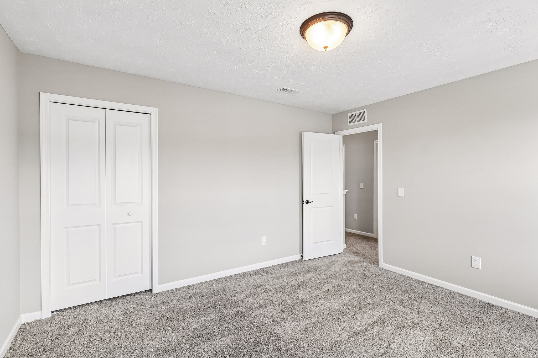 Alder Ave.-S0705-023.jpg