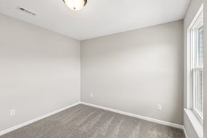 Alder Ave.-S0705-026.jpg