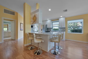 Breakfast Bar - Kitchen