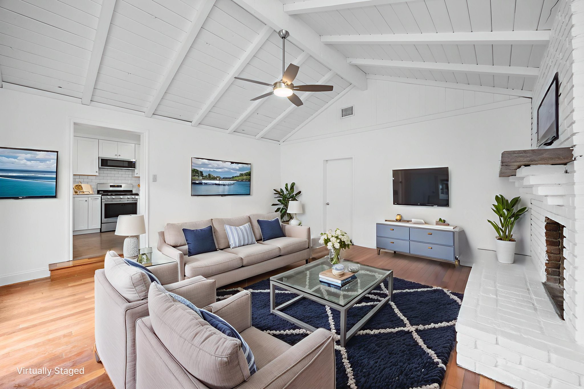 3528 E Miriam Dr-26 virtually staged.jpeg