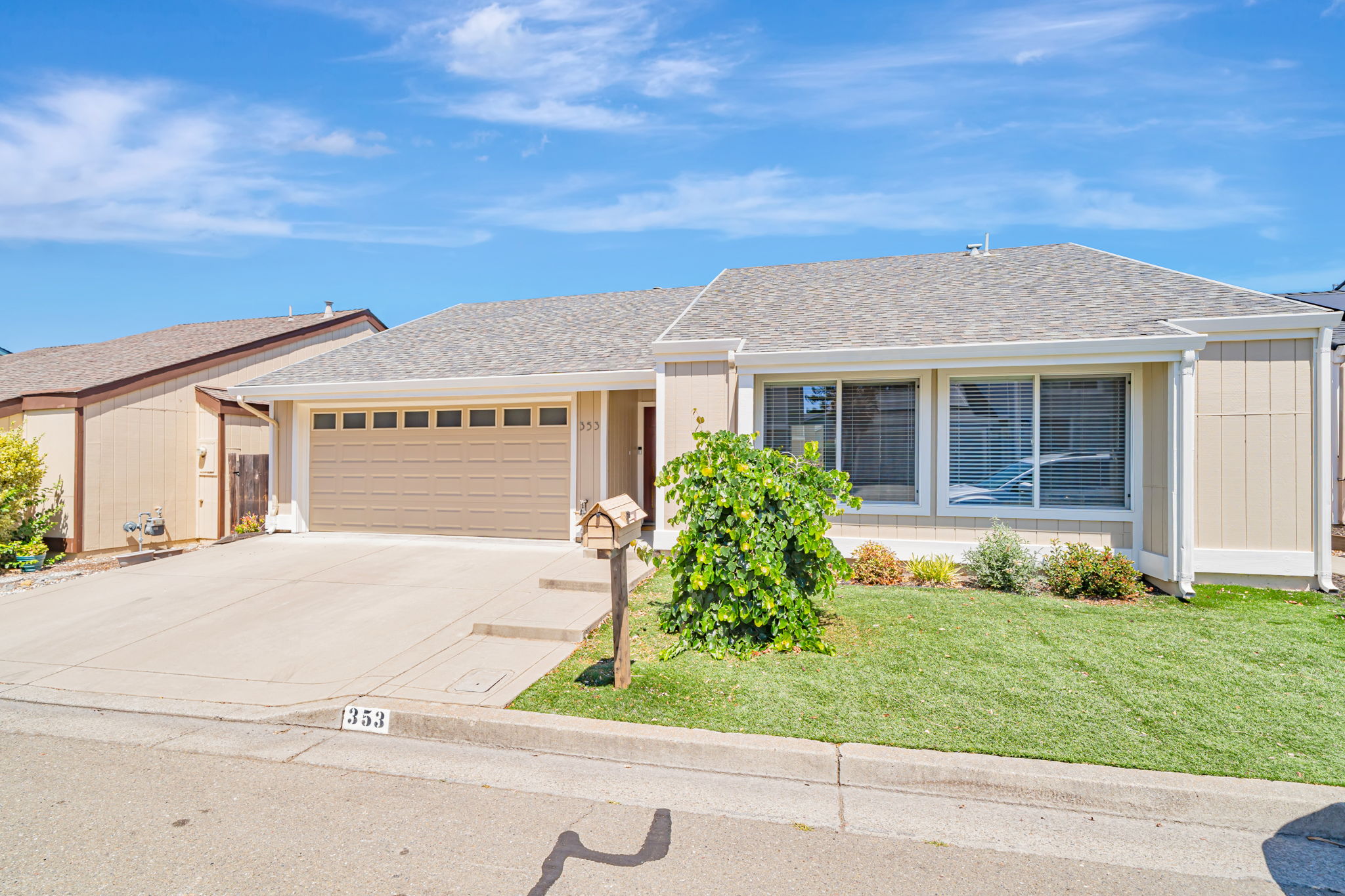 003_353 Meadowood Cir  San