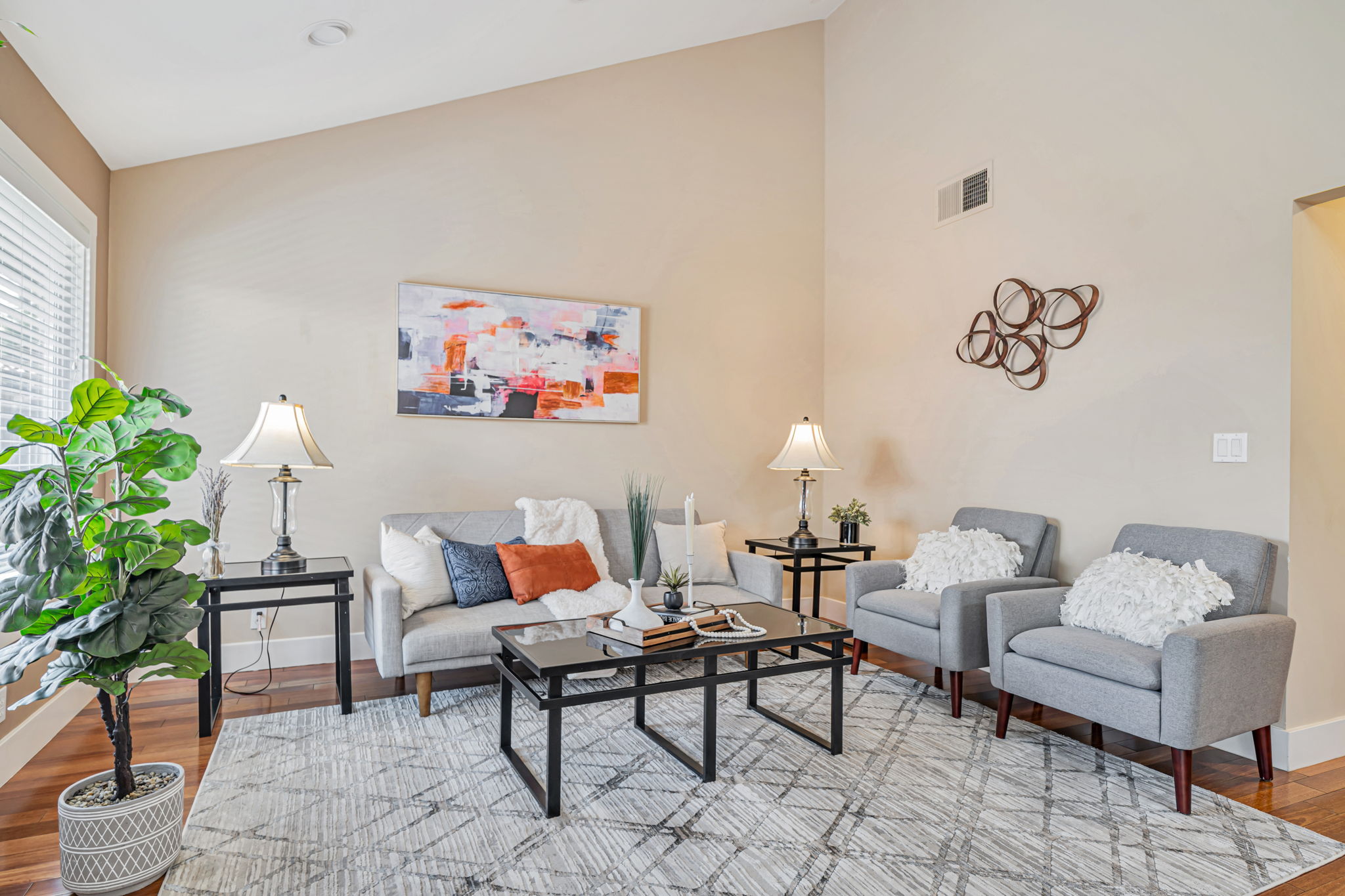 008_353 Meadowood Cir  San