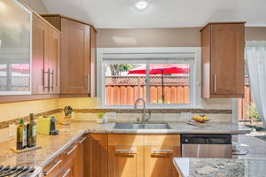 014_353 Meadowood Cir  San