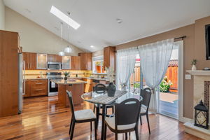 016_353 Meadowood Cir  San