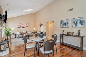 018_353 Meadowood Cir  San