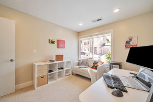 021_353 Meadowood Cir  San