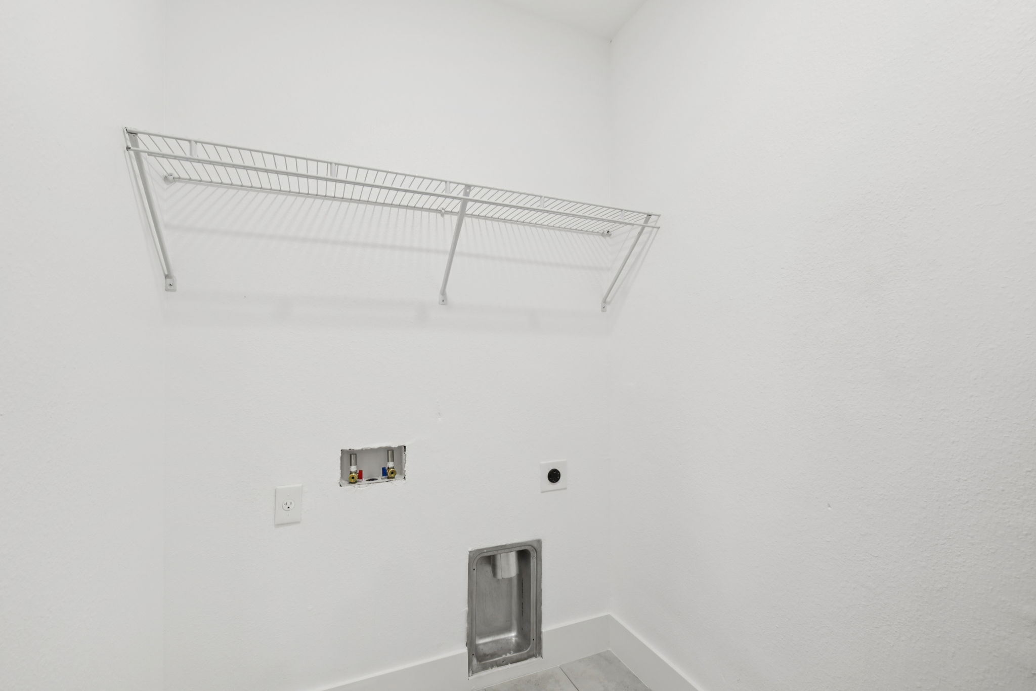 Goodrich Ave-L0810-021r