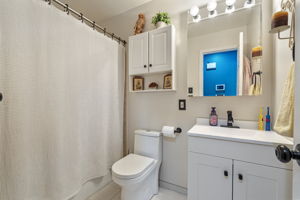  Photo 27