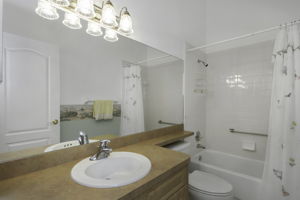  Photo 37