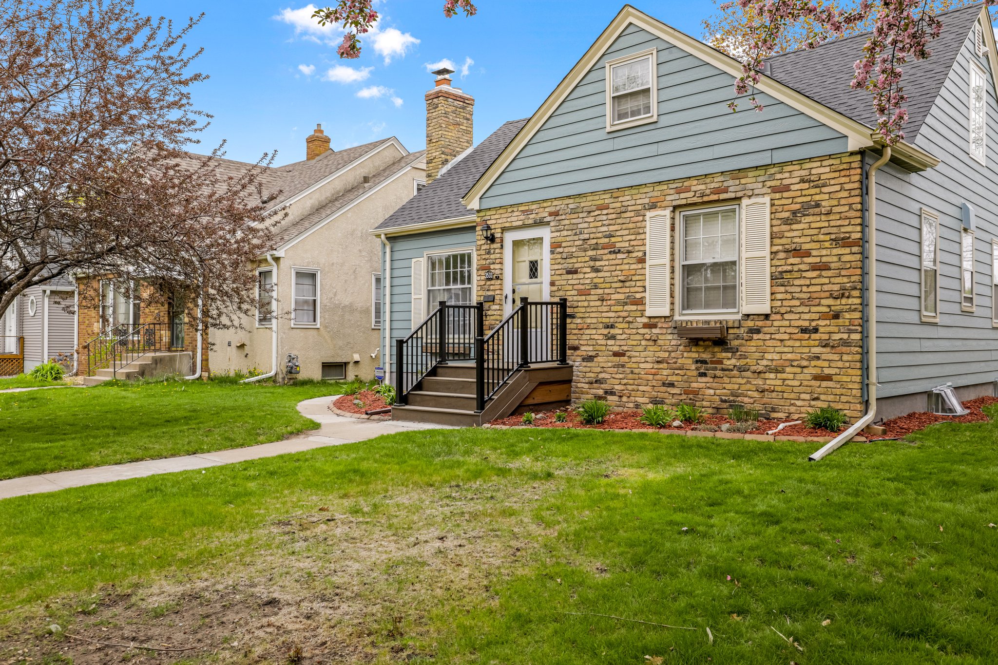 3533 N Washburn Ave, Minneapolis, MN 55412, US Photo 2