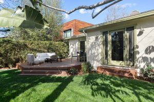 3535 Greenwood Avenue-38