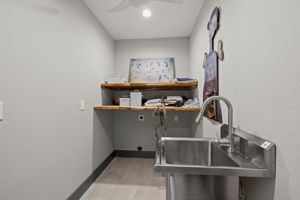 Laundry Room 2