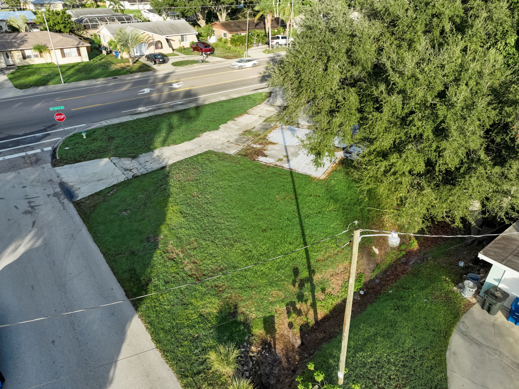 McIntosh Rd-009
