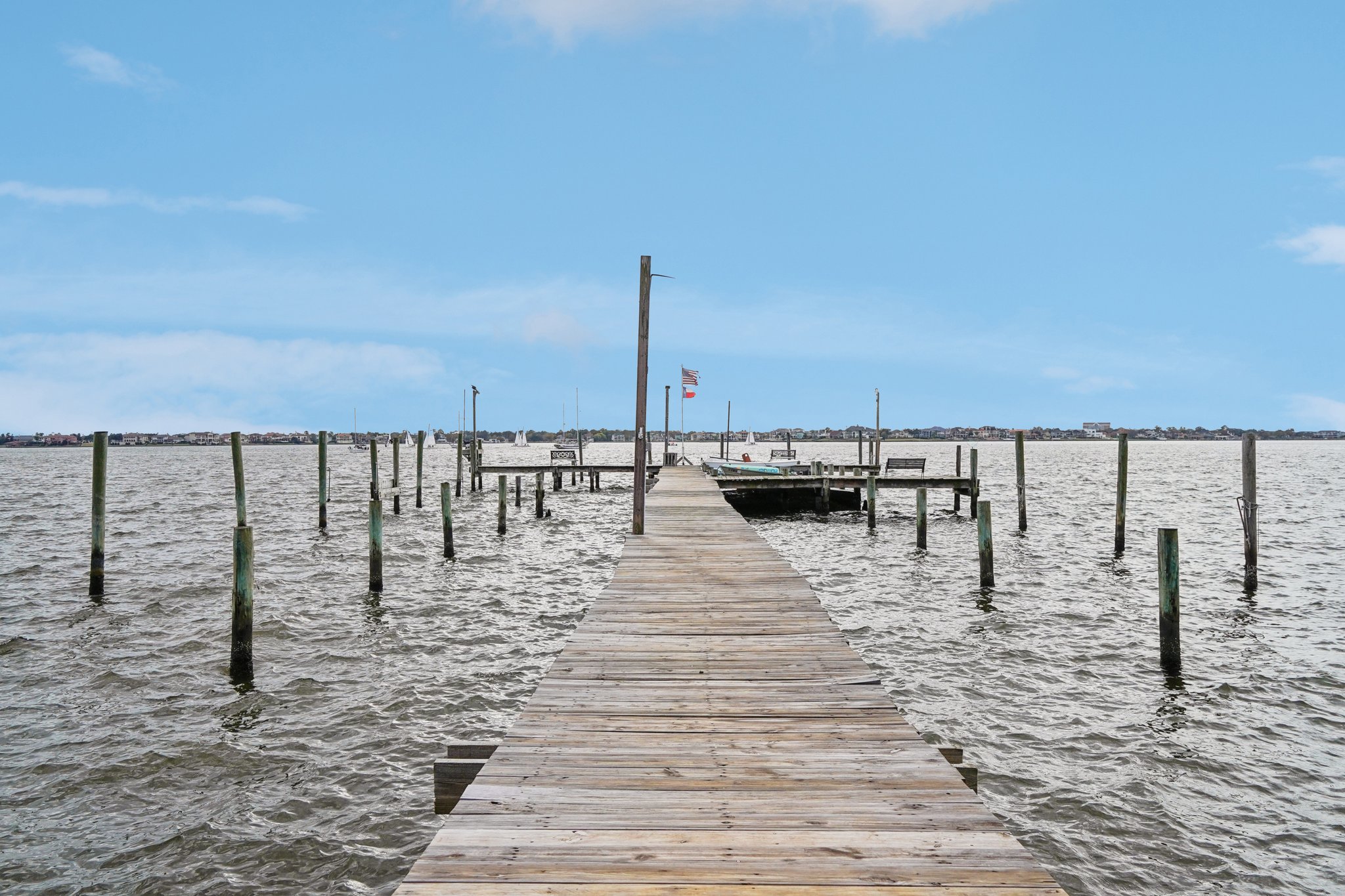 Nasa Pkwy-1412-908.jpg