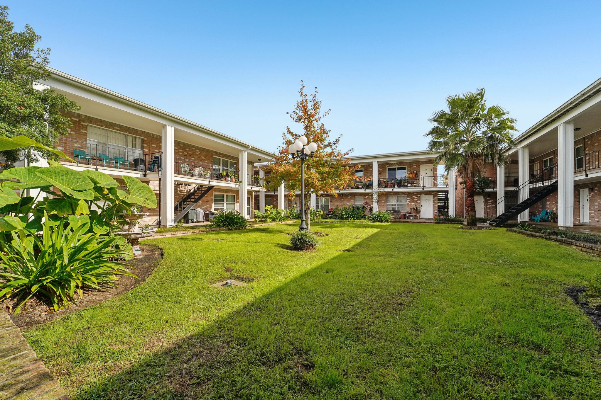 Nasa Pkwy-S1412-004.jpg