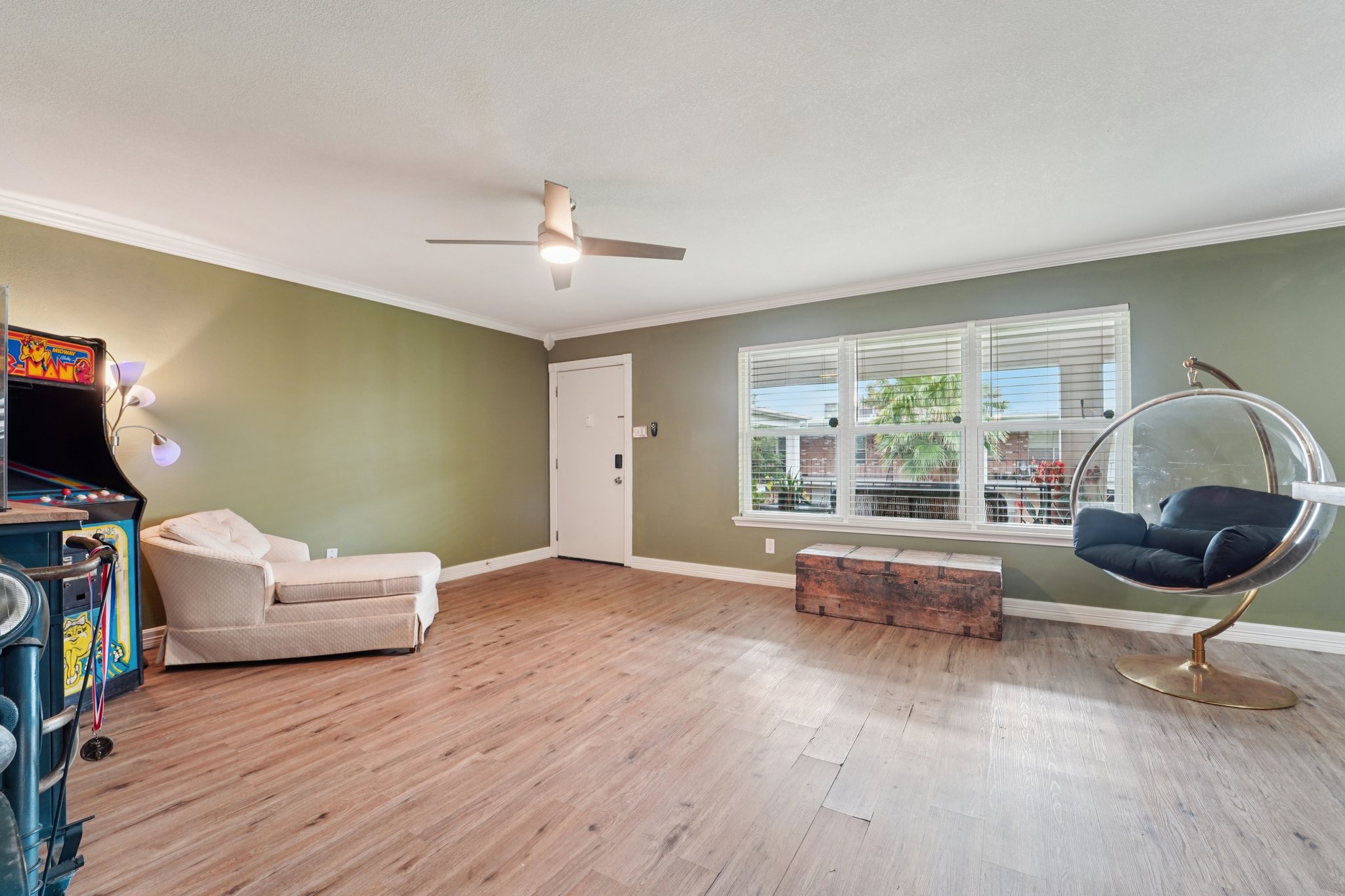 Nasa Pkwy-S1412-011.jpg