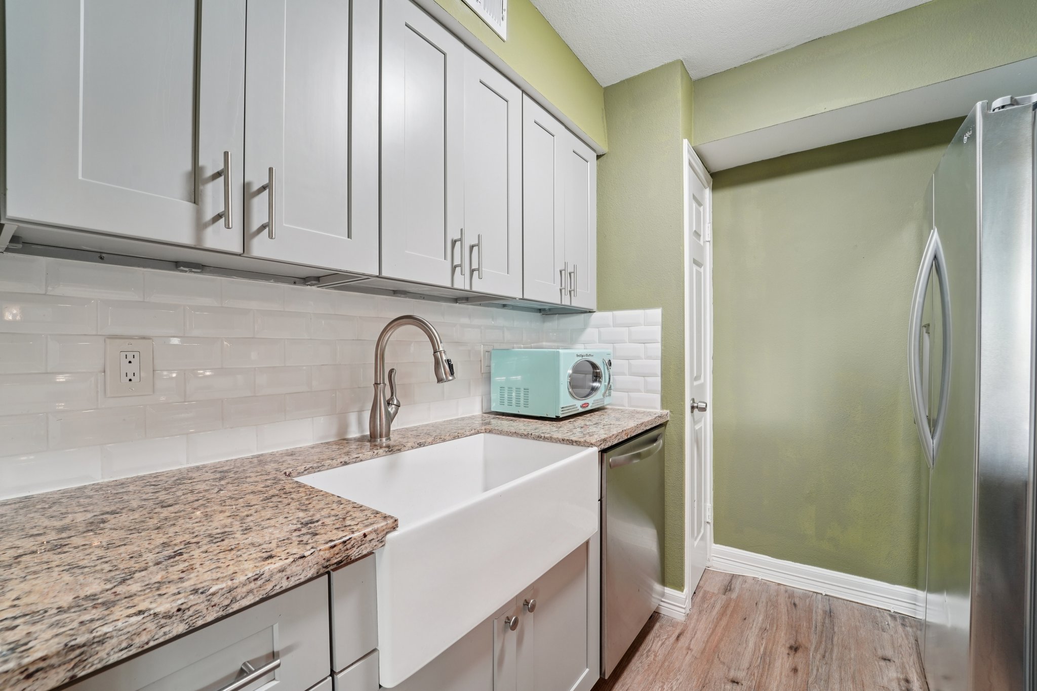 Nasa Pkwy-S1412-015.jpg