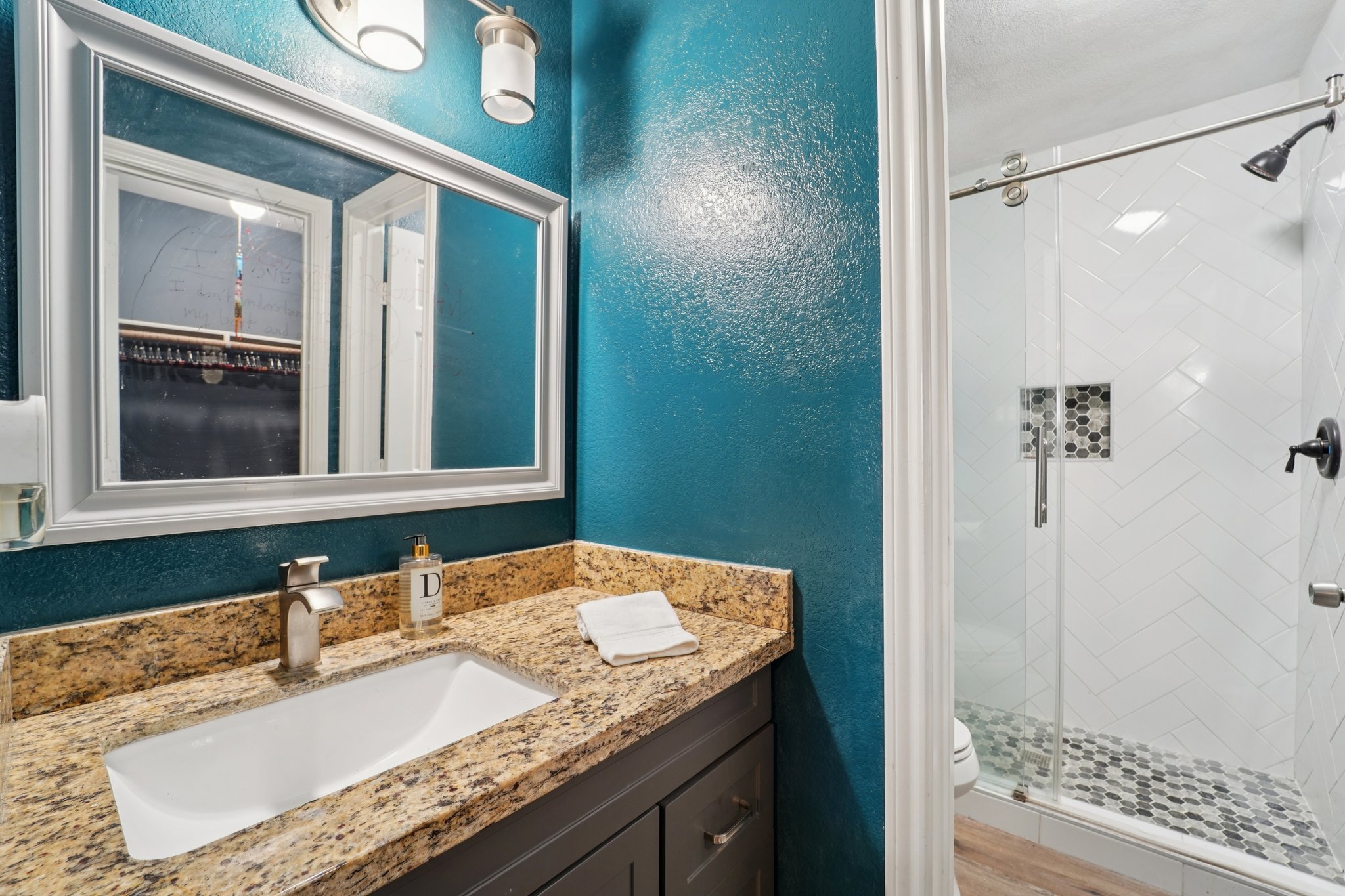 Nasa Pkwy-S1412-020.jpg