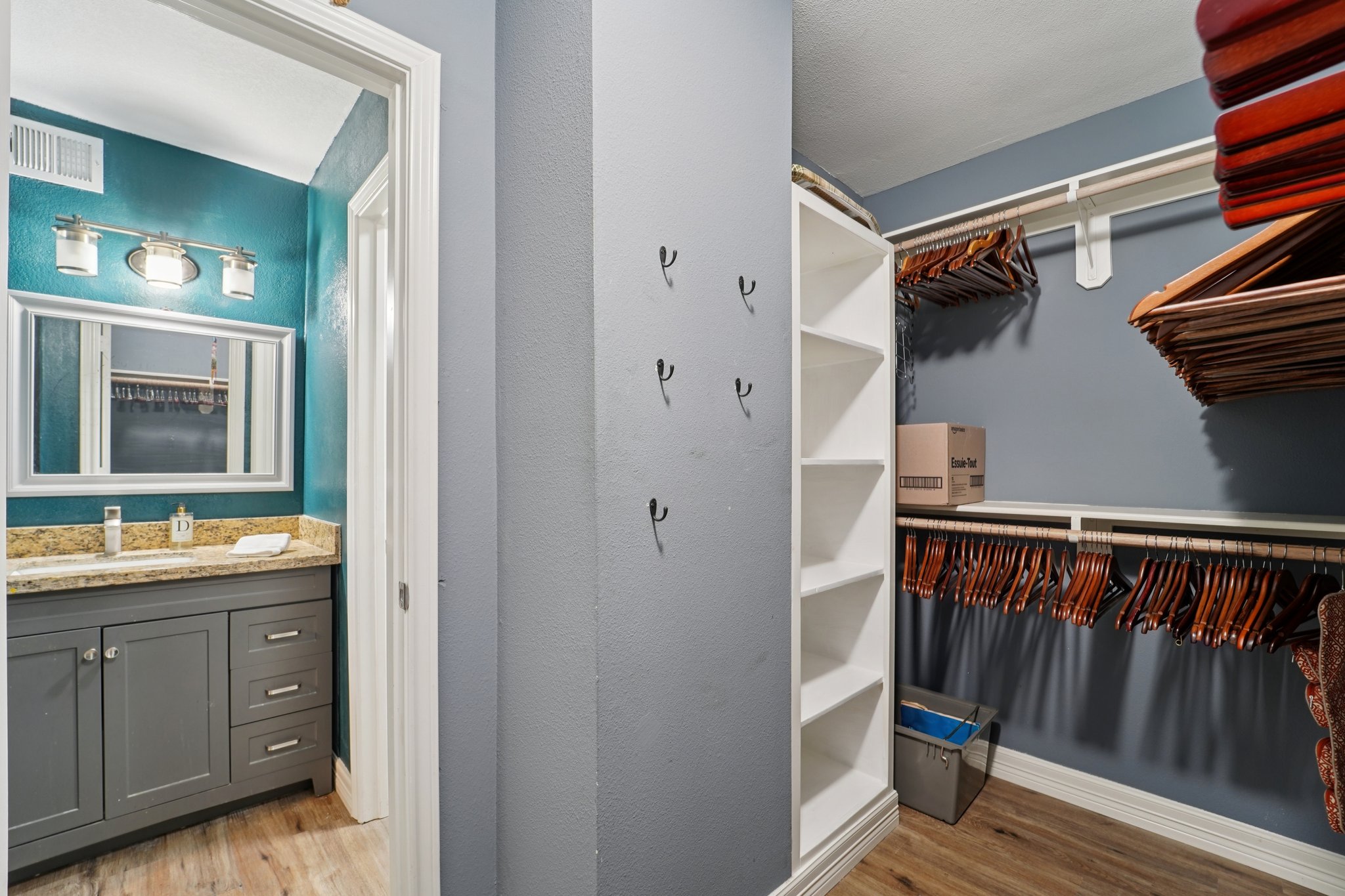 Nasa Pkwy-S1412-022.jpg