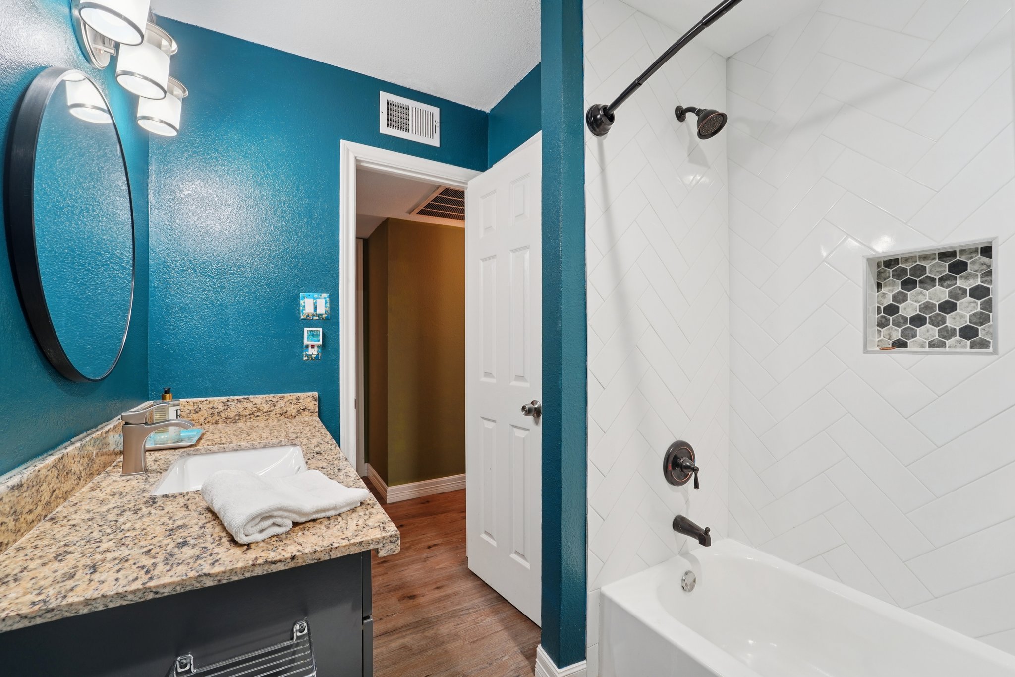 Nasa Pkwy-S1412-024.jpg