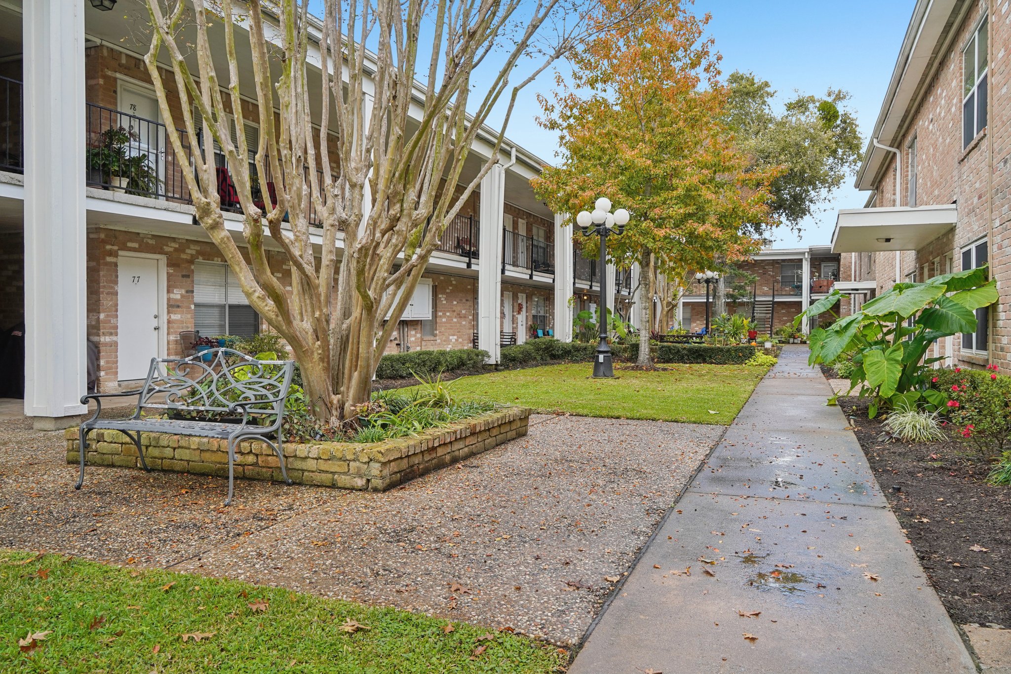 Nasa Pkwy-S1412-032.jpg