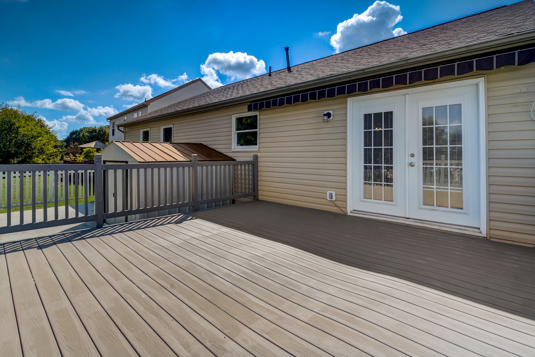 Cove Lake Ln-047