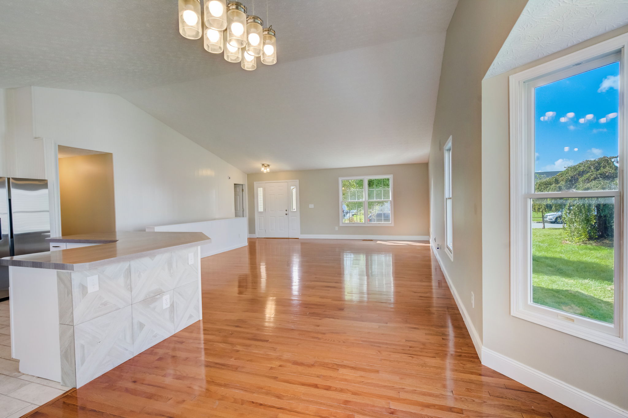 Cove Lake Ln-013