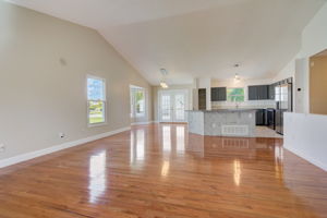 Cove Lake Ln-012